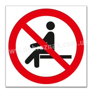 P018 Заборонено сидіти